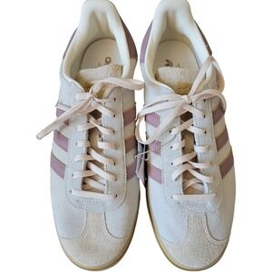 NWOB‎ Adidas Gazelle Bold Platform Sneakers - Cream White / Clay - Women Size 11